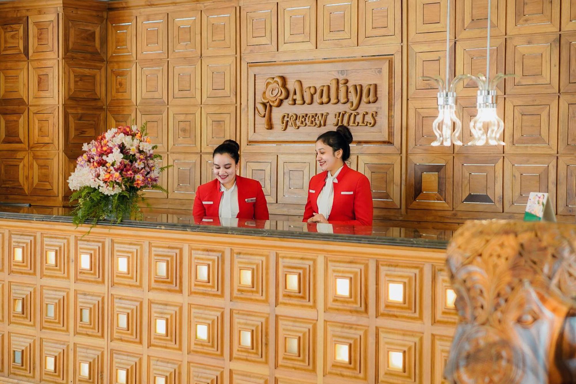 Hotel Araliya Green Hills - Where Historic Charm Mingles With Natural Beauty Nuwara Eliya Esterno foto