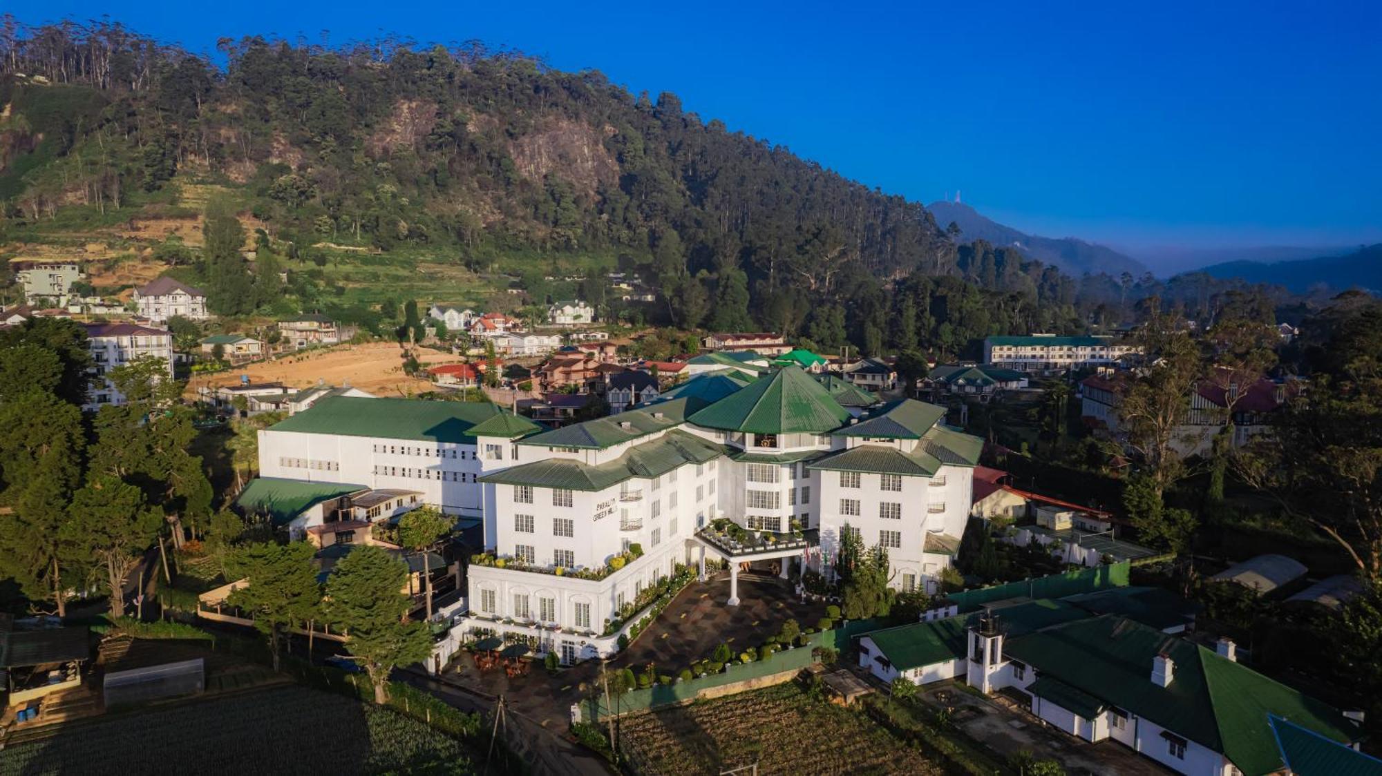 Hotel Araliya Green Hills - Where Historic Charm Mingles With Natural Beauty Nuwara Eliya Esterno foto